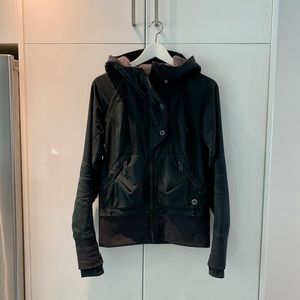Lululemon Escapade Jacket